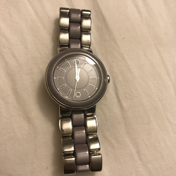 Novato watch